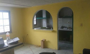 CASA EN VENTA PARA DIVERSOS USOS SOBRE LA CARRETERA FEDERAL PUEBLA -TEHUACAN!