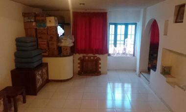 CASA EN VENTA PARA DIVERSOS USOS SOBRE LA CARRETERA FEDERAL PUEBLA -TEHUACAN!