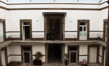 PLAZA COMERCIAL EN VENTA EN EL CENTRO DE PUEBLA! SOBRE BLVD 5 DE MAYO!!