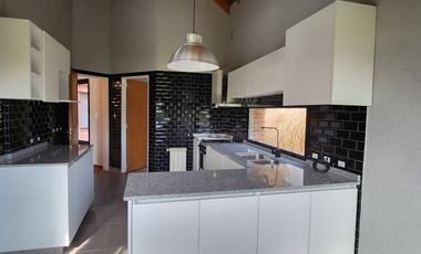 Casa en Alquiler en San Isidro Labrador, Villanueva, Tigre, G.B.A. Zona Norte, Argentina