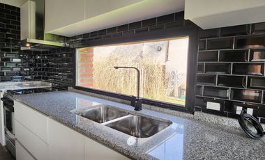 Casa en Alquiler en San Isidro Labrador, Villanueva, Tigre, G.B.A. Zona Norte, Argentina