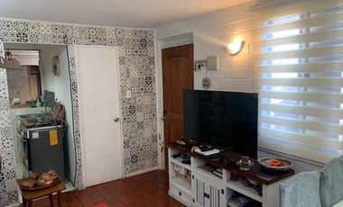 En venta casa 2D+ 1B + Estacionamiento
