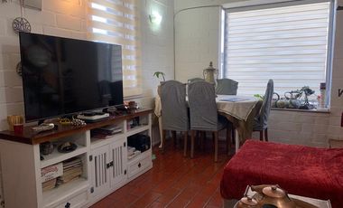 En venta casa 2D+ 1B + Estacionamiento