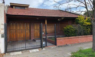 Casa - Turdera