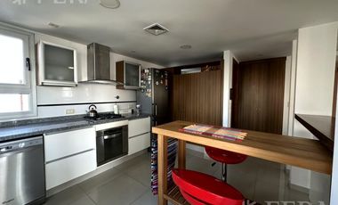 Venta departamento 4 ambientes con balcón y cochera en Quilmes
