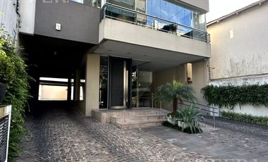 Venta departamento 4 ambientes con balcón y cochera en Quilmes