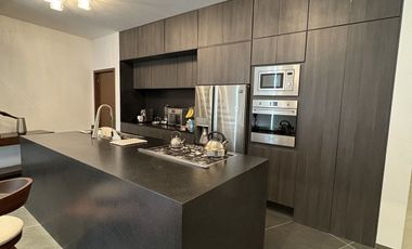 Casa en Venta en Senderos de Monteverde, espectacular !