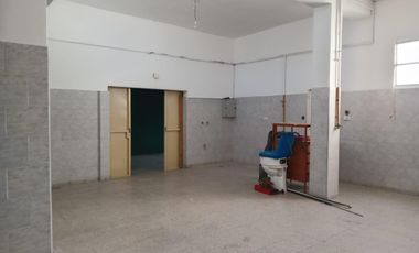 AMPLIO LOCAL EN BARRIO ALTAMIRA! GRAN OPORTUNIDAD.-