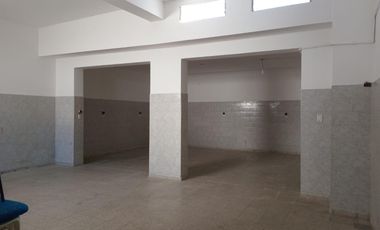 AMPLIO LOCAL EN BARRIO ALTAMIRA! GRAN OPORTUNIDAD.-