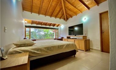 Vende Casa Campestre Parcelacion Alto Palmas El Retiro