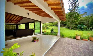 Vende Casa Campestre Parcelacion Alto Palmas El Retiro