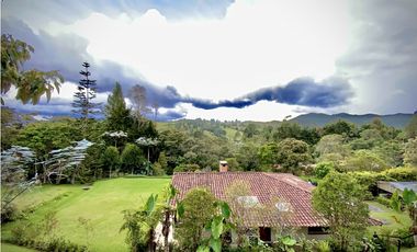 Vende Casa Campestre Parcelacion Alto Palmas El Retiro