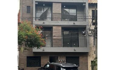 APARTAESTUDIO AMOBLADO EN LA AMERICA LAURELES ESTADIO