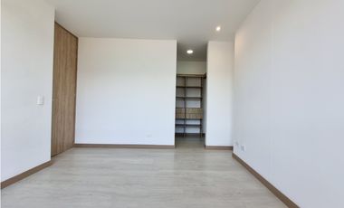 Apartamento con excelente vista en Itagui, para venta.