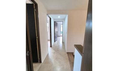 SE PERMUTA Hermosa casa en Cerritos Campestre / Pereira