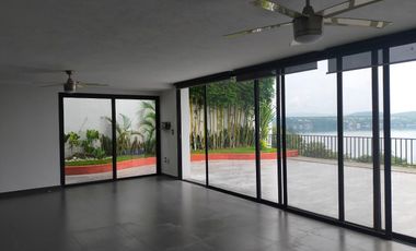 Casa en Pueblo Tequesquitengo