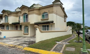 Casa en VENTA - Fracc. Residencial la Joya