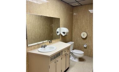 ALQUILER DE LOCAL COMERCIAL/ OFICINAS