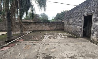 VENTA CASA A 100 M DE AVENIDA GORRITI