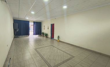 VENTA CASA A 100 M DE AVENIDA GORRITI