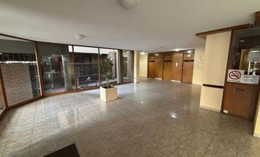 DEPARTAMENTO AMOBLADO 2 DORM COCHERA CAPITAL