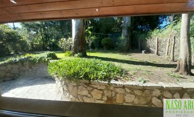Moderna propiedad en venta en en Sierra de los Padres. Gas Natural. APTA CREDITO