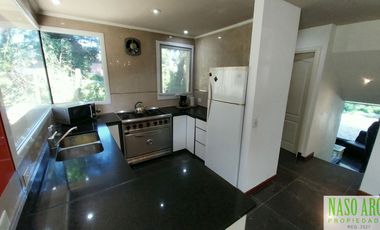 Moderna propiedad en venta en en Sierra de los Padres. Gas Natural. APTA CREDITO