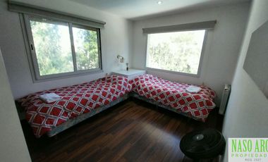 Moderna propiedad en venta en en Sierra de los Padres. Gas Natural. APTA CREDITO