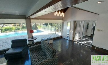 Moderna propiedad en venta en en Sierra de los Padres. Gas Natural. APTA CREDITO