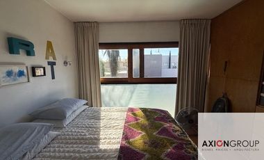 Casa en venta de 3 dormitorios c/ cochera en City Bell