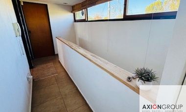 Casa en venta de 3 dormitorios c/ cochera en City Bell