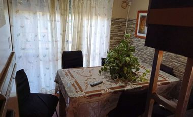 PH 3 ambientes en Ezpeleta