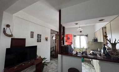 PH 4 AMBIENTES VENTA LOMAS DE ZAMORA CON TERRAZA