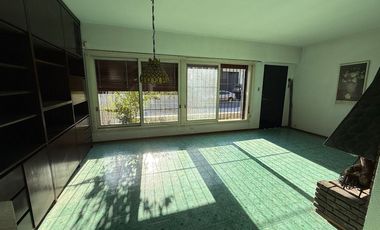 Casa 3 amb con patio, parri, terraza y 2 cocheras
