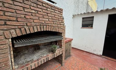 Casa 3 amb con patio, parri, terraza y 2 cocheras