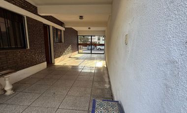 Casa 3 amb con patio, parri, terraza y 2 cocheras