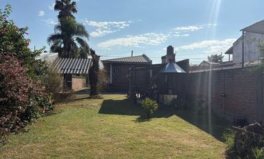 VENTA CASA EN PLATANOS