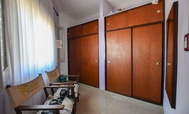 Venta Casa 4 ambientes con cochera en Don Bosco