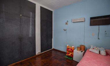 Venta Casa 4 ambientes con cochera en Don Bosco