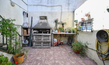 Venta Casa 4 ambientes con cochera en Don Bosco