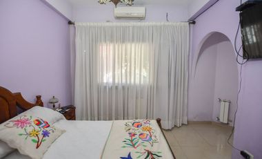Venta Casa 4 ambientes con cochera en Don Bosco