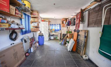 Venta Casa 4 ambientes con cochera en Don Bosco