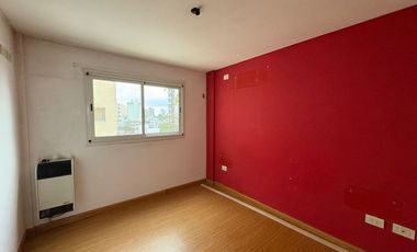 VENTA DEPARTAMENTO CON COCHERA BERAZATEGUI CENTRO