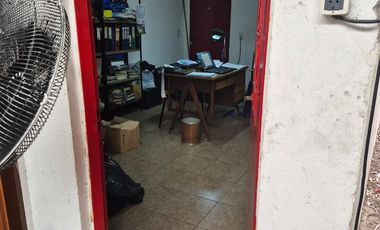 VENTA DE GALPON CON OFICINA - OPORTUNIDAD