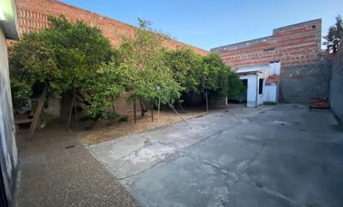 SE VENDE CASA 3 DORM LAVAISSE4400 LOTE DE 345M2