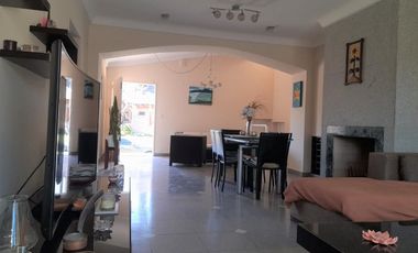 VENTA CASA PILAR COUNTRY CHAMPAGNAT, ÚNICA