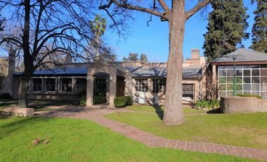 VENTA CASA PILAR COUNTRY CHAMPAGNAT, ÚNICA