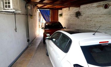 LINDA CASA EN LOMAS DE ZAMORA - APTA CRÉDITO