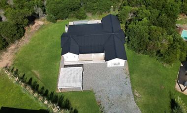 VENTA CASA 4 AMBIENTES BARRIO GOLF COSTA ESMERALDA