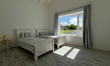 VENTA CASA 4 AMBIENTES BARRIO GOLF COSTA ESMERALDA